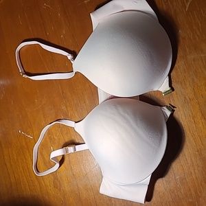 Victoria Secret Incredible Perfect Shape Bra